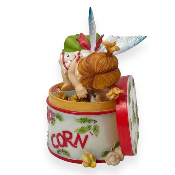 Enesco My Little Kitchen Fairies  GG Santiago Popcorn Tin Fairie 2007 Holly - Picture 3 of 7
